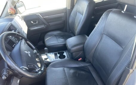 Mitsubishi Pajero IV, 2014 год, 1 950 000 рублей, 1 фотография