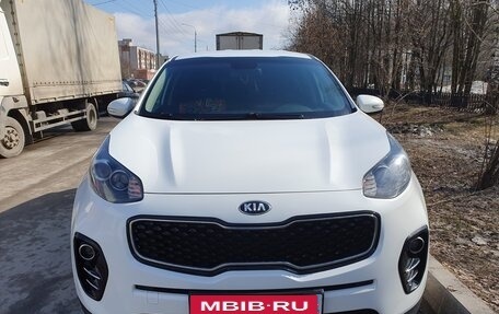 KIA Sportage IV рестайлинг, 2018 год, 2 200 000 рублей, 1 фотография