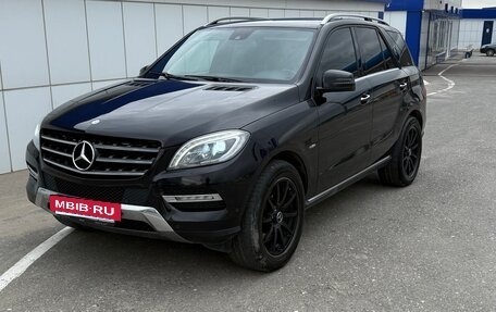 Mercedes-Benz M-Класс, 2012 год, 2 200 000 рублей, 23 фотография