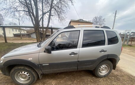 Chevrolet Niva I рестайлинг, 2014 год, 665 000 рублей, 2 фотография