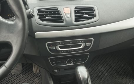 Renault Fluence I, 2011 год, 550 000 рублей, 2 фотография