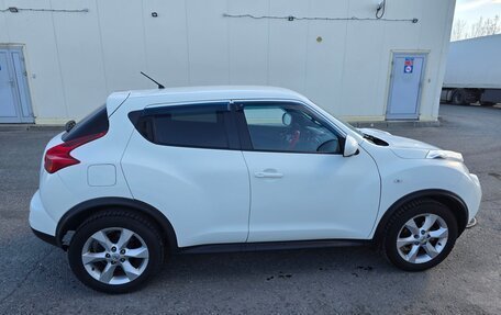 Nissan Juke II, 2013 год, 850 000 рублей, 6 фотография