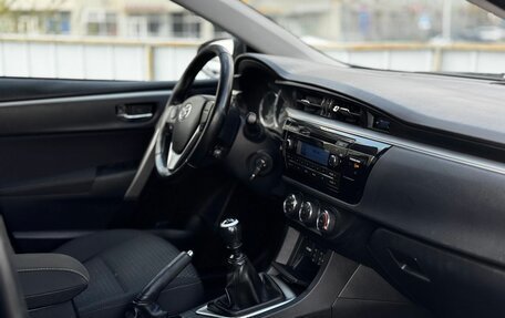 Toyota Corolla, 2013 год, 895 000 рублей, 11 фотография