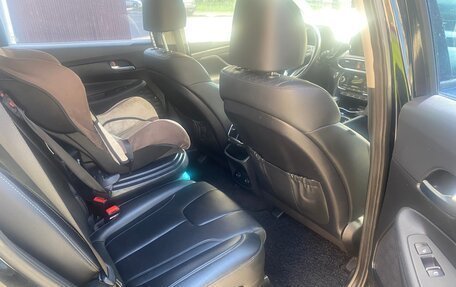 Hyundai Santa Fe IV, 2019 год, 2 690 000 рублей, 10 фотография