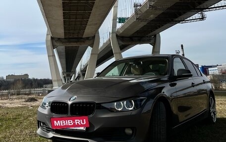 BMW 3 серия, 2013 год, 1 590 000 рублей, 2 фотография