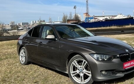 BMW 3 серия, 2013 год, 1 590 000 рублей, 4 фотография