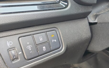 Hyundai Solaris II рестайлинг, 2021 год, 1 800 000 рублей, 14 фотография