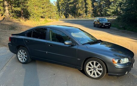 Volvo S60 III, 2004 год, 650 000 рублей, 2 фотография