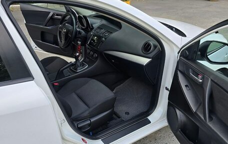 Mazda 3, 2012 год, 850 000 рублей, 19 фотография