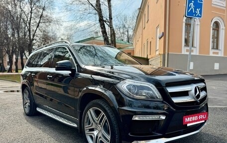 Mercedes-Benz GL-Класс, 2015 год, 3 590 000 рублей, 4 фотография