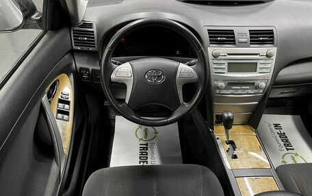 Toyota Camry, 2006 год, 1 045 000 рублей, 12 фотография