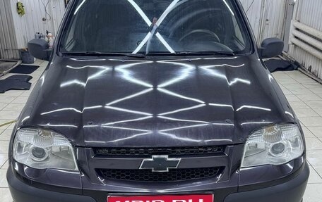 Chevrolet Niva I рестайлинг, 2011 год, 380 000 рублей, 1 фотография