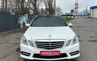 Mercedes-Benz E-Класс, 2011 год, 1 550 000 рублей, 1 фотография