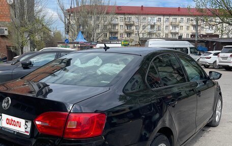 Volkswagen Jetta VI, 2013 год, 630 000 рублей, 3 фотография