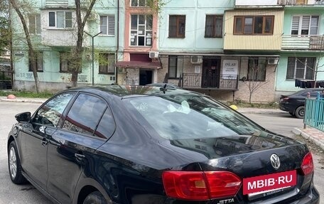 Volkswagen Jetta VI, 2013 год, 630 000 рублей, 4 фотография