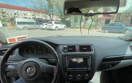 Volkswagen Jetta VI, 2013 год, 630 000 рублей, 7 фотография