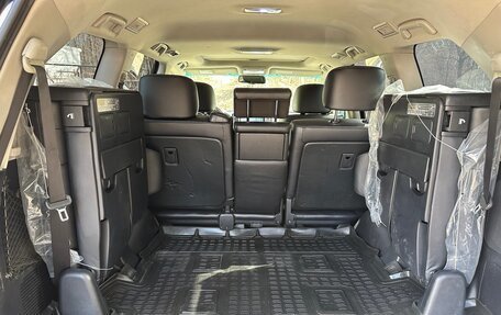 Toyota Land Cruiser 200, 2011 год, 4 100 000 рублей, 23 фотография