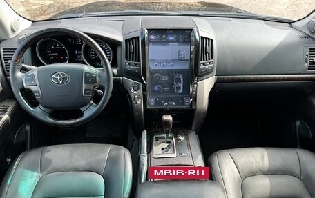 Toyota Land Cruiser 200, 2011 год, 4 100 000 рублей, 13 фотография