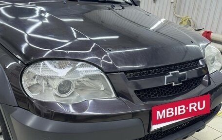 Chevrolet Niva I рестайлинг, 2011 год, 380 000 рублей, 2 фотография