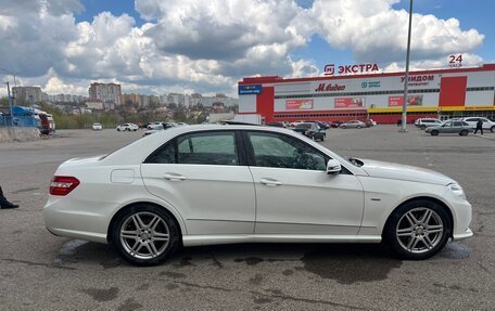 Mercedes-Benz E-Класс, 2011 год, 1 550 000 рублей, 4 фотография