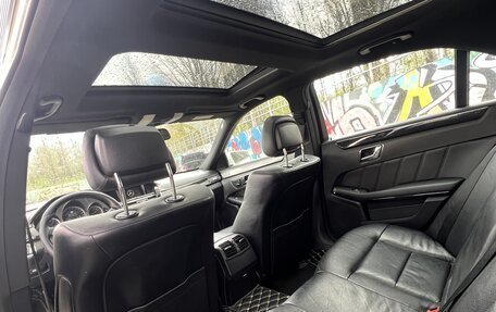 Mercedes-Benz E-Класс, 2011 год, 1 550 000 рублей, 6 фотография