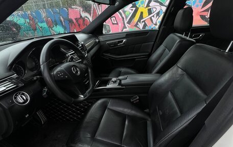 Mercedes-Benz E-Класс, 2011 год, 1 550 000 рублей, 7 фотография