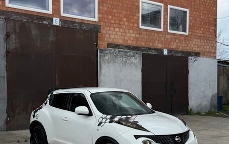 Nissan Juke II, 2012 год, 830 000 рублей, 15 фотография