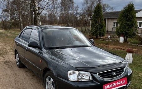 Hyundai Accent II, 2011 год, 550 000 рублей, 2 фотография