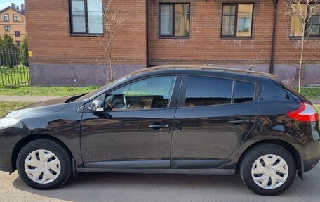 Renault Megane III, 2012 год, 700 000 рублей, 2 фотография