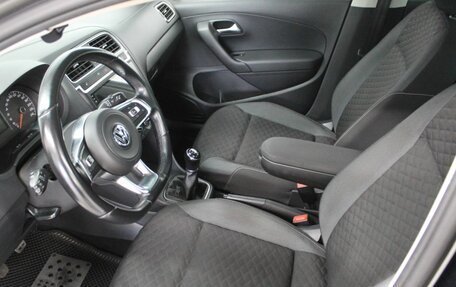 Volkswagen Polo VI (EU Market), 2018 год, 1 350 000 рублей, 21 фотография