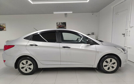 Hyundai Solaris II рестайлинг, 2015 год, 979 000 рублей, 5 фотография