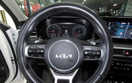 KIA K5, 2022 год, 1 770 013 рублей, 9 фотография