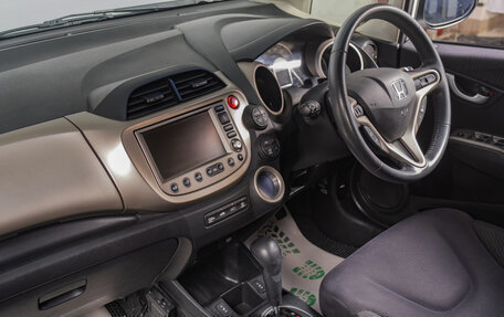 Honda Fit III, 2012 год, 869 000 рублей, 17 фотография
