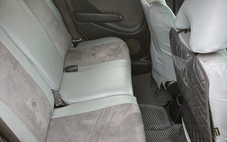 Honda Fit III, 2007 год, 600 000 рублей, 8 фотография