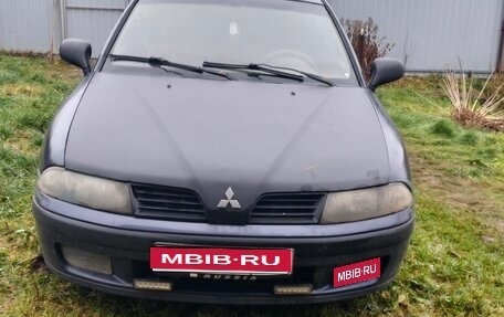 Mitsubishi Carisma I, 2001 год, 90 000 рублей, 1 фотография