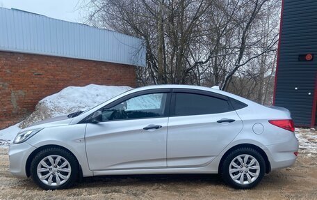 Hyundai Solaris II рестайлинг, 2014 год, 650 000 рублей, 2 фотография