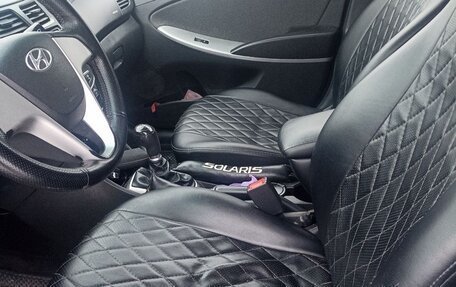 Hyundai Solaris II рестайлинг, 2014 год, 650 000 рублей, 7 фотография