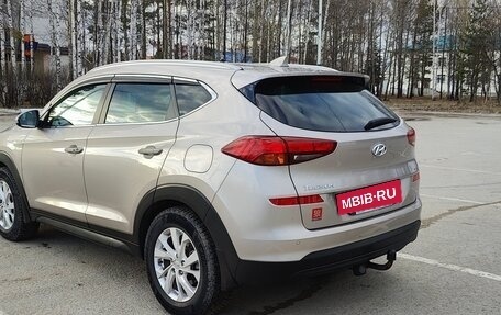 Hyundai Tucson III, 2019 год, 2 430 000 рублей, 3 фотография
