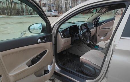 Hyundai Tucson III, 2019 год, 2 430 000 рублей, 12 фотография