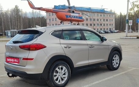 Hyundai Tucson III, 2019 год, 2 430 000 рублей, 5 фотография