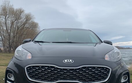 KIA Sportage IV рестайлинг, 2018 год, 2 100 000 рублей, 6 фотография