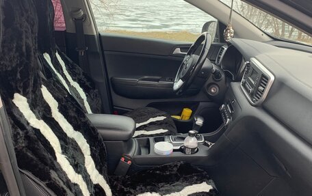 KIA Sportage IV рестайлинг, 2018 год, 2 100 000 рублей, 30 фотография