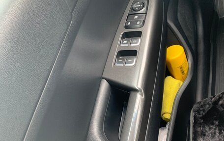 KIA Sportage IV рестайлинг, 2018 год, 2 100 000 рублей, 33 фотография