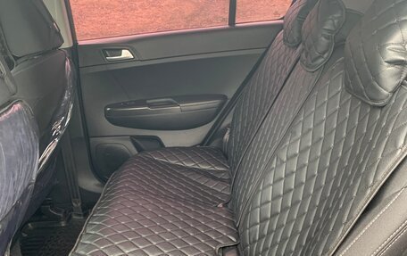 KIA Sportage IV рестайлинг, 2018 год, 2 100 000 рублей, 38 фотография