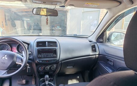 Mitsubishi ASX I рестайлинг, 2014 год, 1 250 000 рублей, 9 фотография