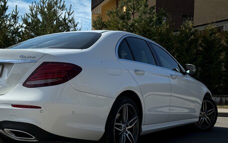 Mercedes-Benz E-Класс, 2019 год, 2 970 000 рублей, 12 фотография