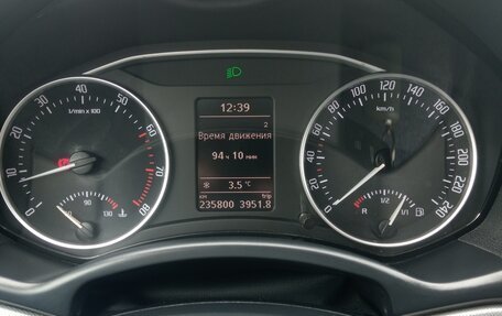 Skoda Octavia, 2011 год, 900 000 рублей, 2 фотография