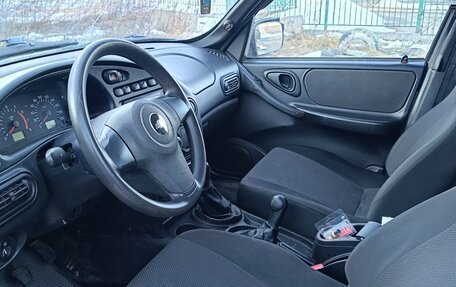 Chevrolet Niva I рестайлинг, 2013 год, 580 000 рублей, 5 фотография