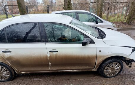 Skoda Rapid I, 2016 год, 200 000 рублей, 2 фотография