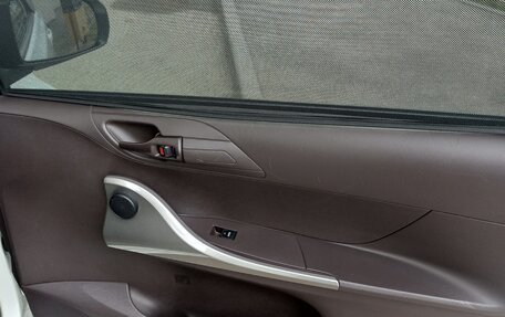 Toyota iQ, 2009 год, 1 050 000 рублей, 21 фотография